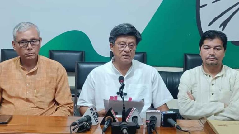 Manipur Congres committee condemns President over Manipur crisis