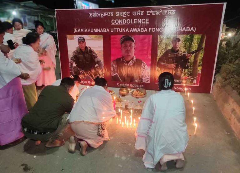 Candlelight vigil held to honour fallen Manipur insurgents