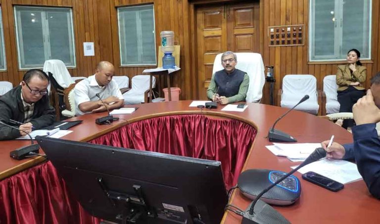 Chief secretary reviews Health infrastructure in Valley districts